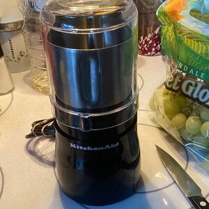 KitchenAid Black and Silver Coffee Grinder Excellent